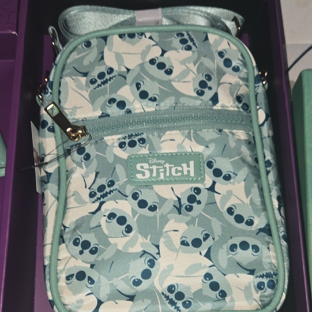 Disney Stitch  Bag Set. Crossbody - Picture 4 of 7